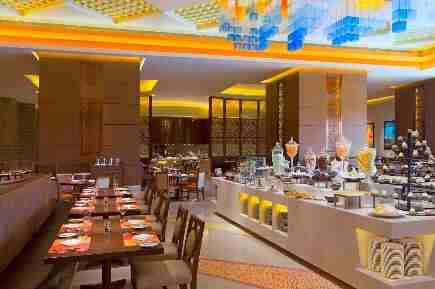 P:\Sales_and_Marketing\PR\Sheraton Grand Macao\Press Release\Sheraton Macao Hotel, Cotai Central\F&B\2022\CNY Offers\Photos\Low res\Feast - International Buffet Restaurant.jpg